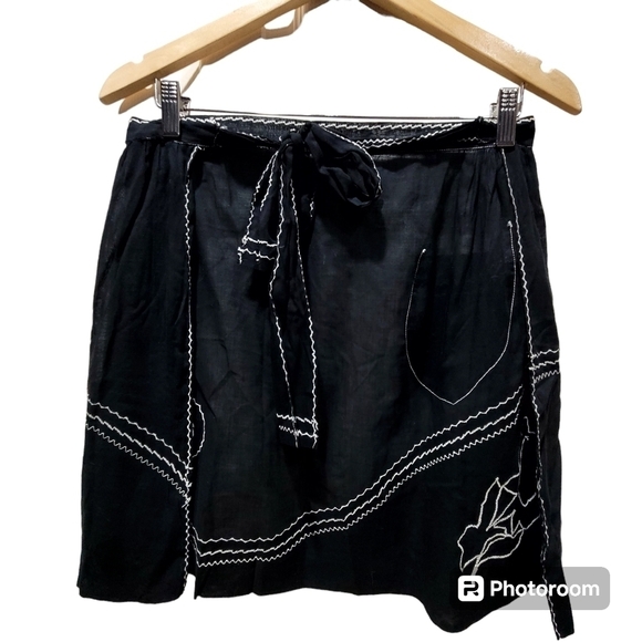 NWOT BUNDLE 2 Kitchen Aprons - Picture 3 of 4